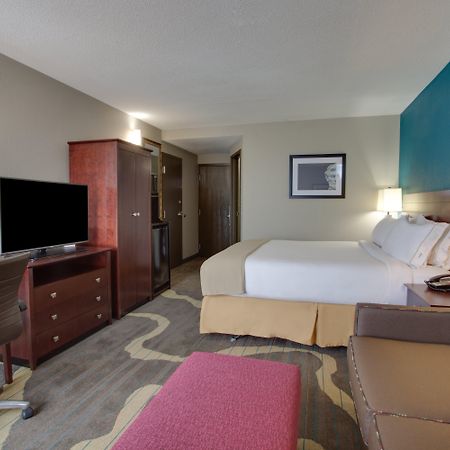 Holiday Inn Express Washington Dc East- Andrews Afb By Ihg Camp Springs Exterior foto