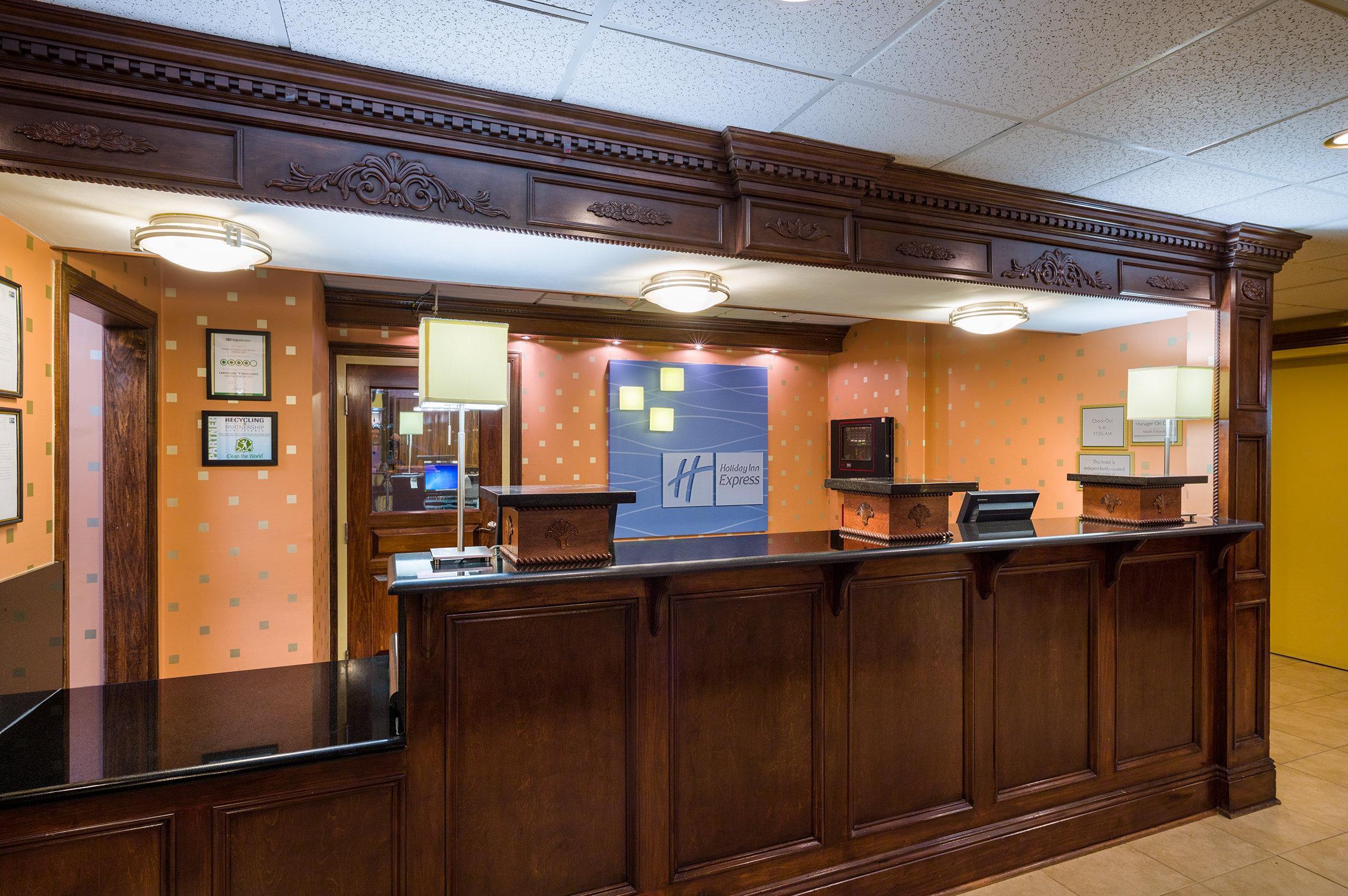 Holiday Inn Express Washington Dc East- Andrews Afb By Ihg Camp Springs Exterior foto