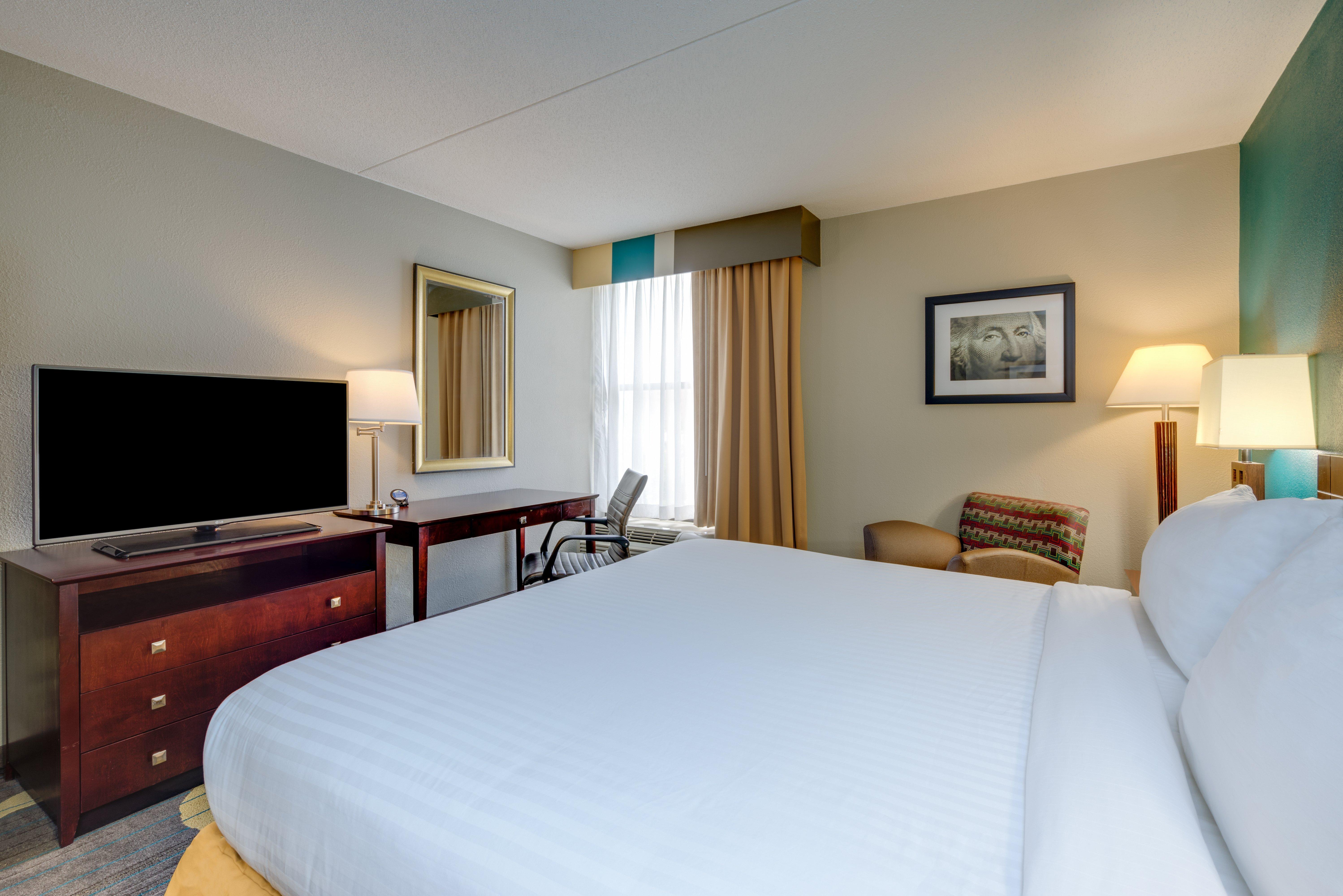 Holiday Inn Express Washington Dc East- Andrews Afb By Ihg Camp Springs Exterior foto