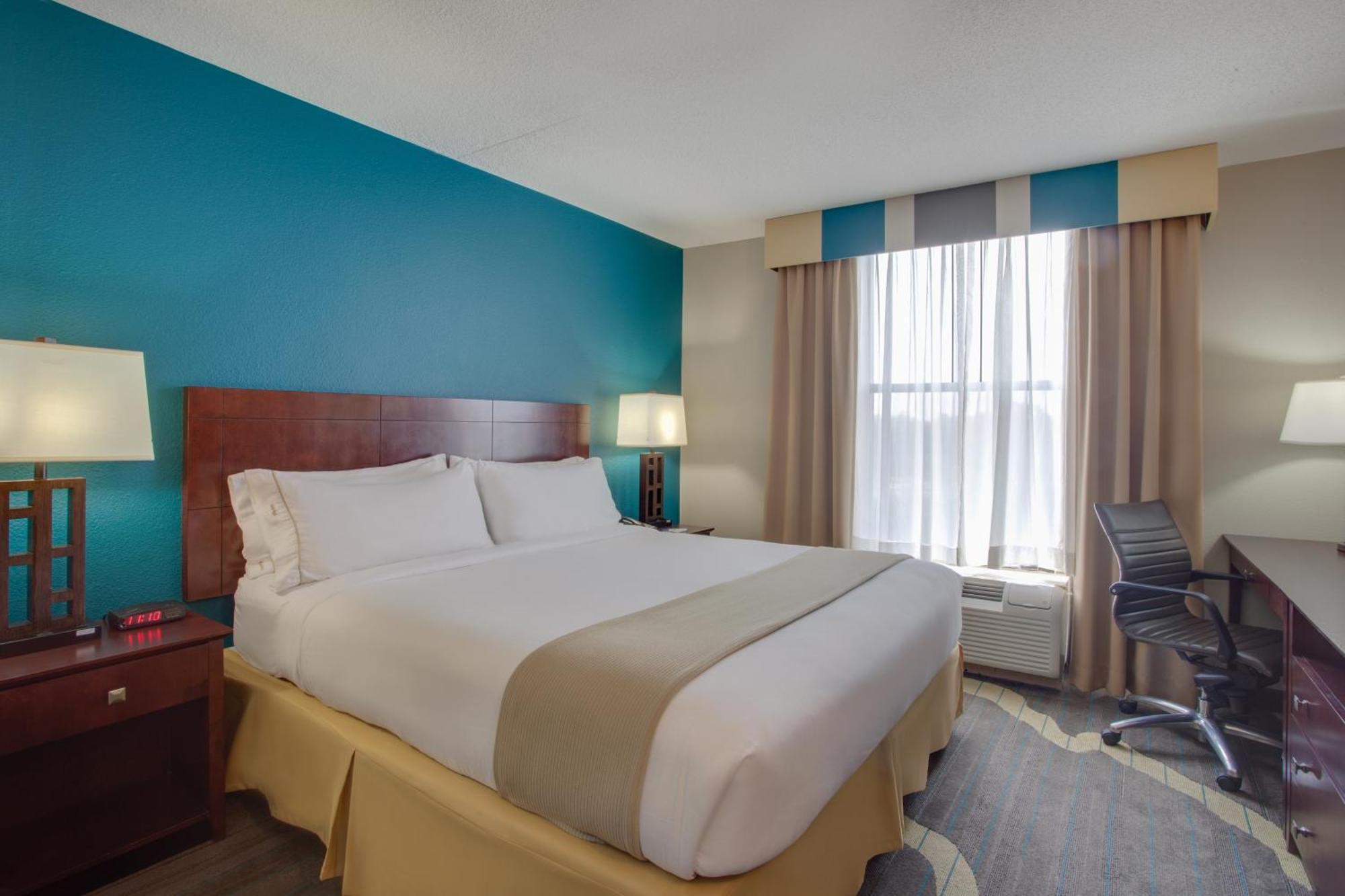 Holiday Inn Express Washington Dc East- Andrews Afb By Ihg Camp Springs Exterior foto