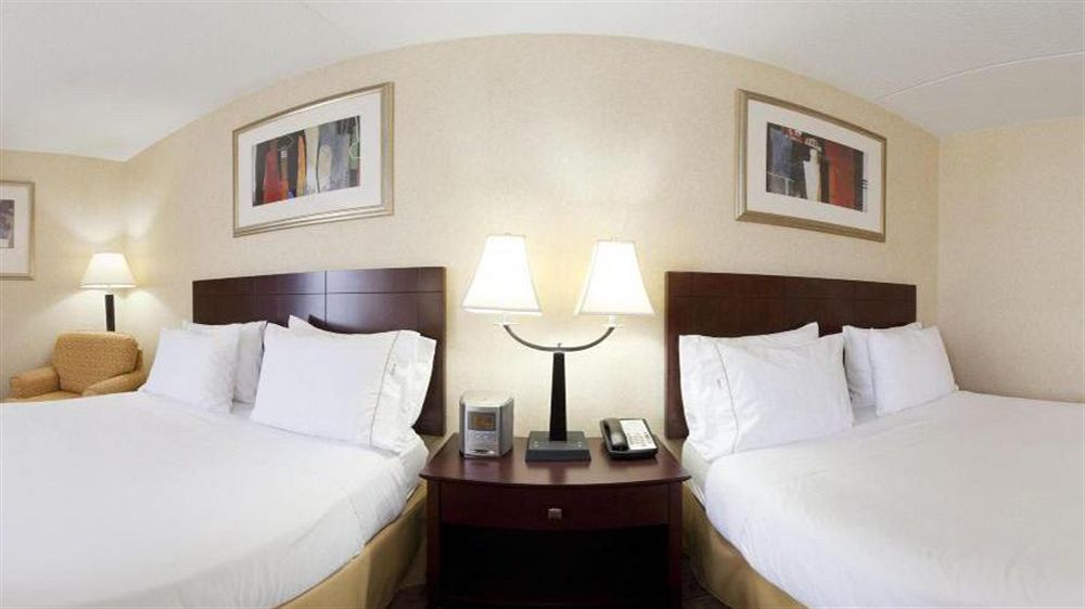 Holiday Inn Express Washington Dc East- Andrews Afb By Ihg Camp Springs Exterior foto