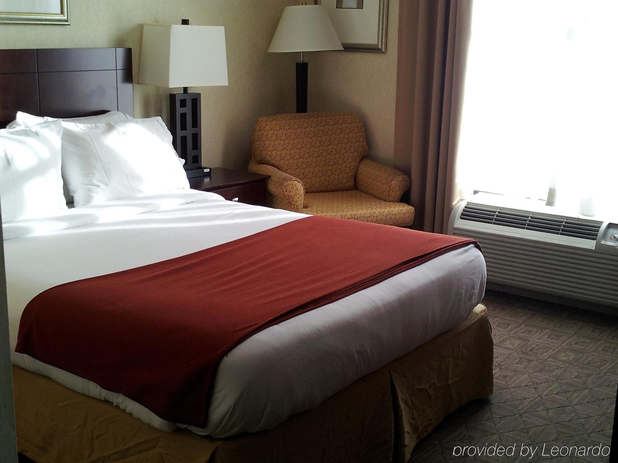 Holiday Inn Express Washington Dc East- Andrews Afb By Ihg Camp Springs Exterior foto